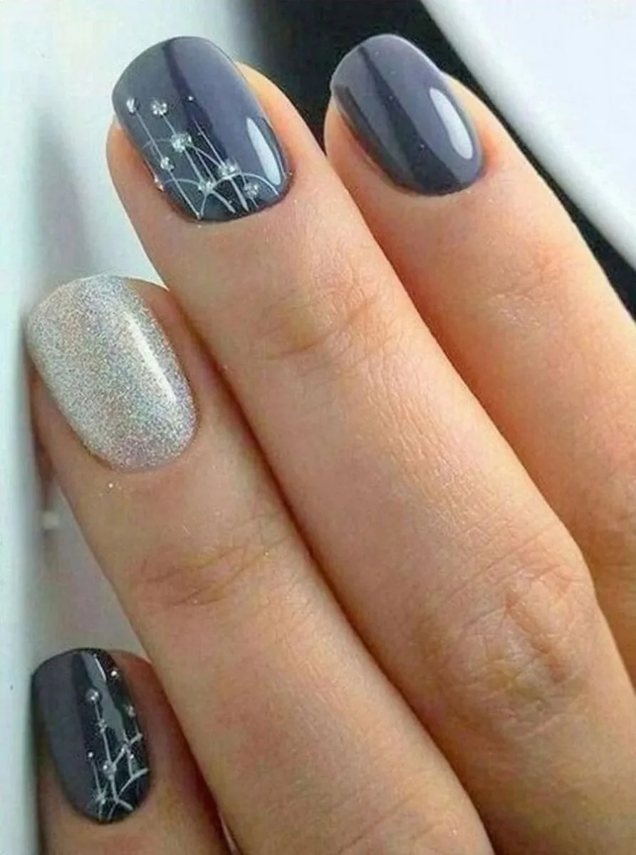 Nail Art - rejuvenece - mujeres mayores