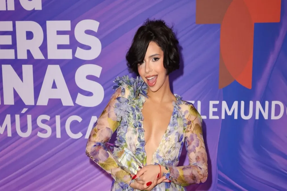 Ángela Aguilar revela el significado especial del número 7 en su vida