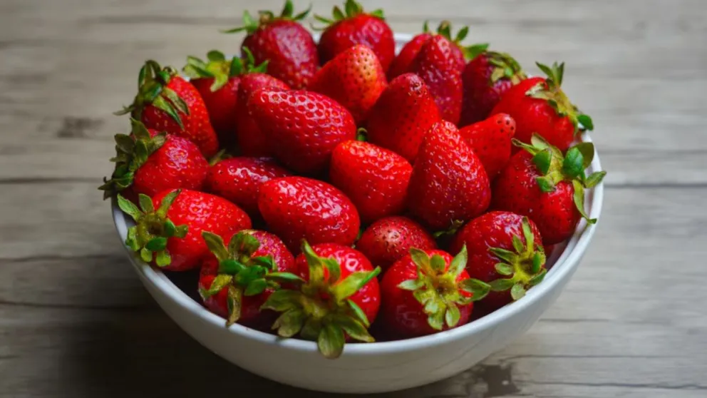 El imperdible truco para que las frutillas duren frescas por más tiempo: te contamos cómo conservarlas 