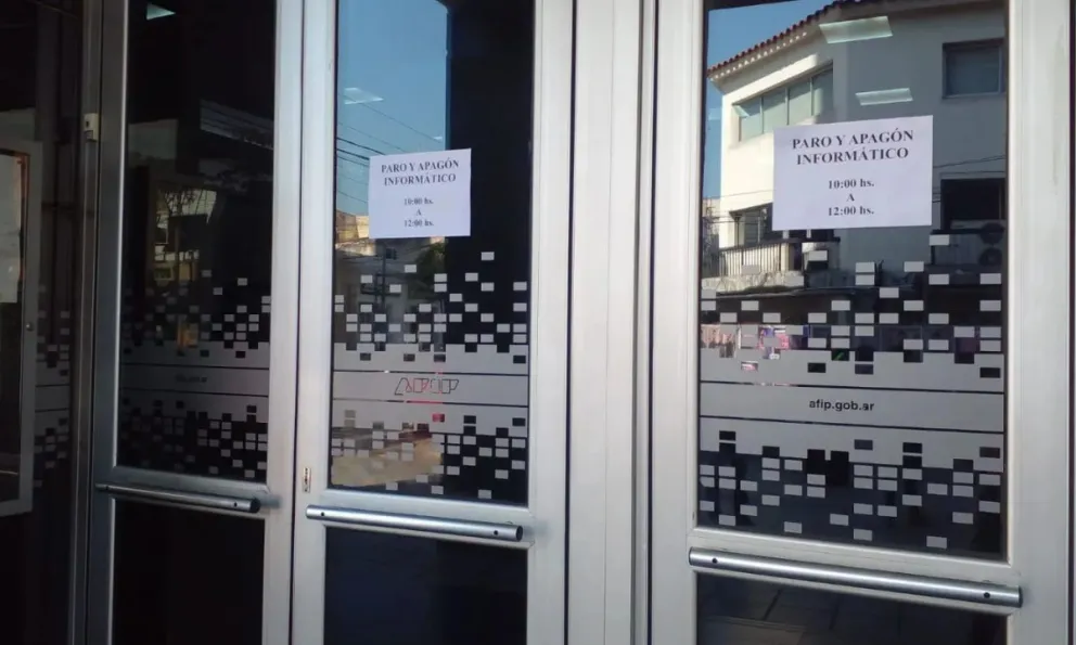 Cierre de la AFIP: trabajadores salteños continúan con la medida de fuerza y realizarán un apagón informático
