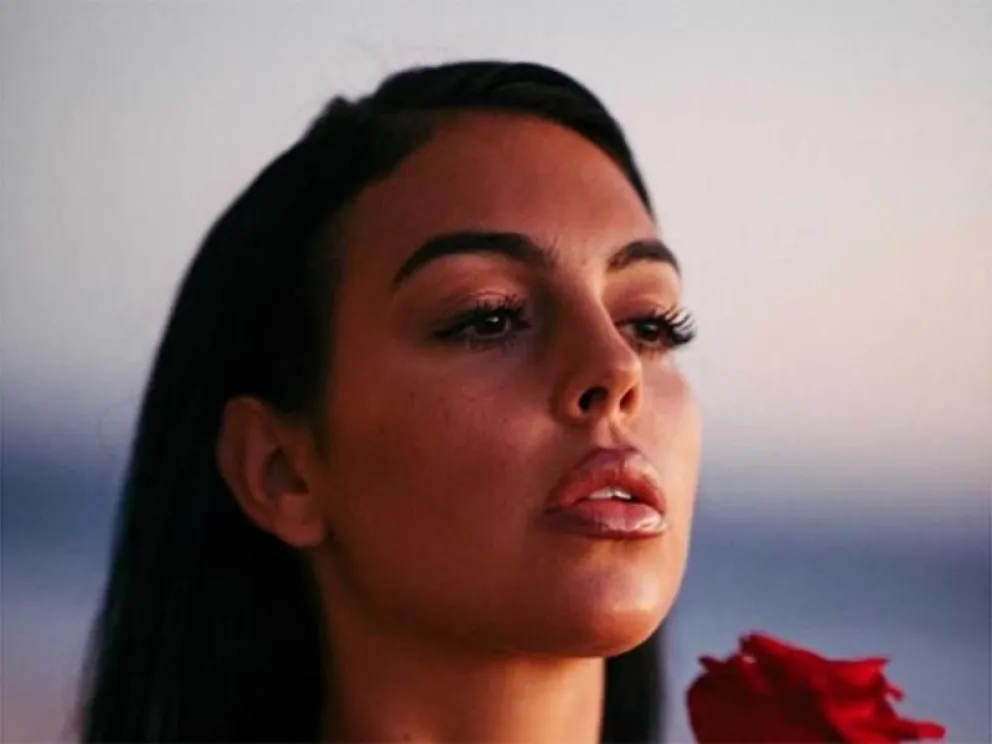 Georgina Rodríguez revela su amor por el embutido catalán que conquista su cocina