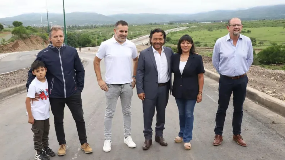 Gustavo Sáenz inauguró la nueva vía que conecta el barrio Grand Bourg con Circunvalación Oeste