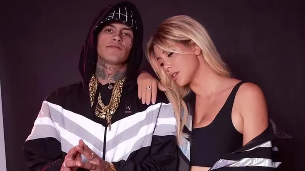 L-Gante sorprendió a Wanda Nara con un romántico gesto en pleno concierto: "desde que estás sola..."