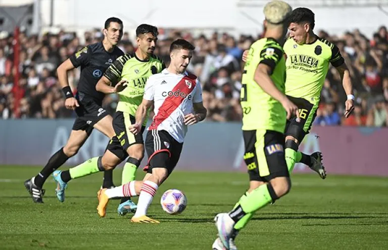 River Plate vs. Barracas Central 
