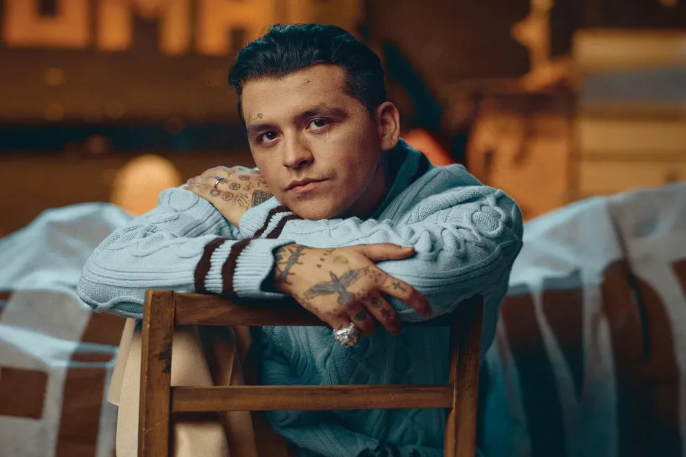 Christian Nodal y la familia Aguilar: un vínculo desmitificado en los Latin Grammy 2024