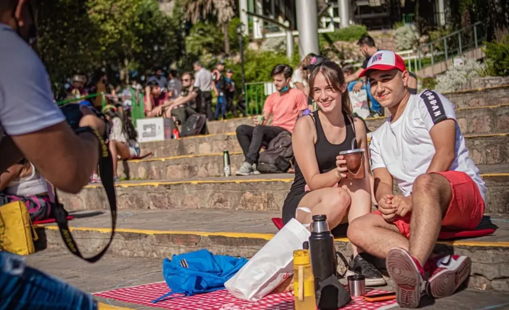 El Arrimate: Salta se prepara para la mateada más grande del norte con shows para toda la familia