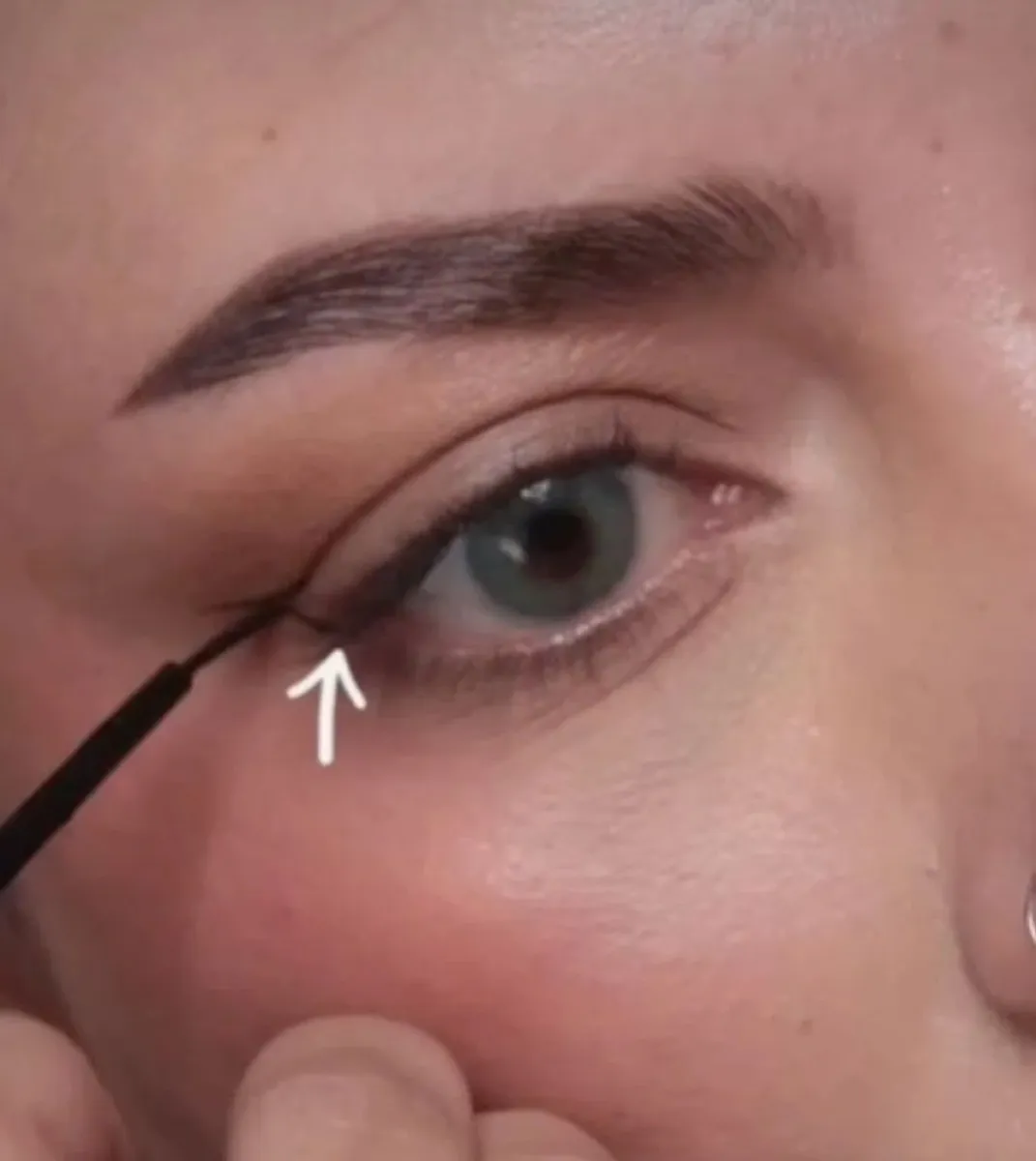 maquillaje - delineado Cat Eye