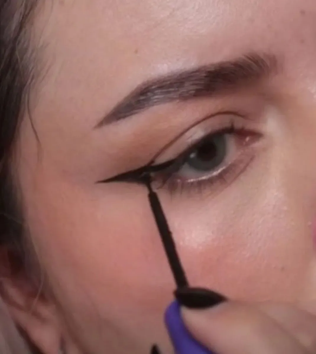 maquillaje - delineado Cat Eye