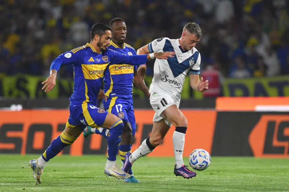 En un partido para el infarto, Boca Juniors perdió 4 a 3 ante Vélez y se quedó afuera de la Copa Argentina