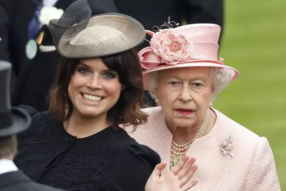 Revivimos la vez que las Princesas Beatriz y Eugenia rechazaron un obsequio de la reina Isabel II