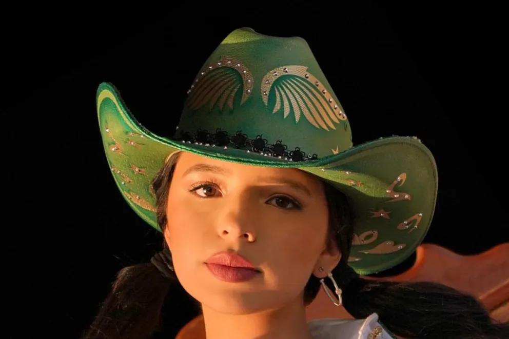 Ángela Aguilar bajo el fuego cruzado de las redes sociales: nuevas acusaciones la salpican