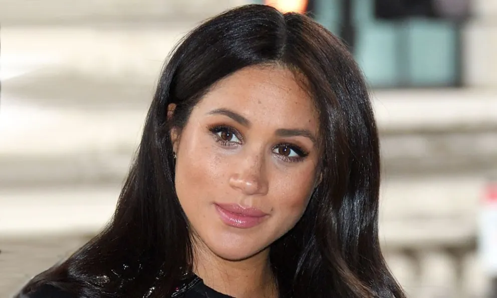 Meghan Markle desata rumores de ruptura tras aparecer en evento con famoso actor estadounidense 