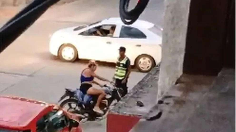 Relato salvaje en Metán: la detuvieron en un control vehicular y amenazó al inspector con un cuchillo