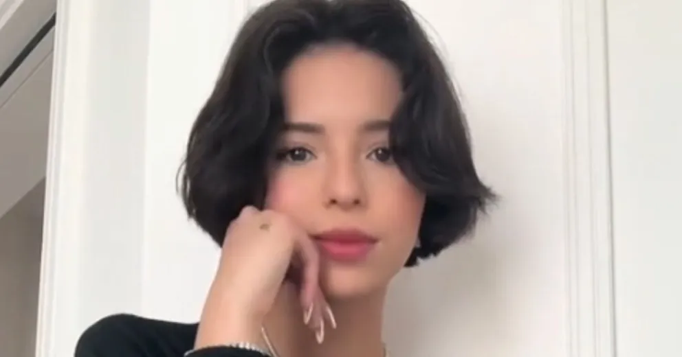Ángela Aguilar en el ojo del huracán: belleza y críticas en redes sociales