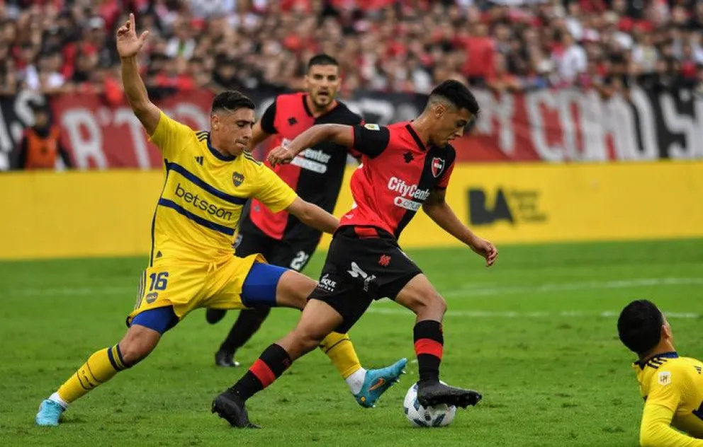 Boca visita a Newell's en Rosario: hora, probables formaciones y TV
