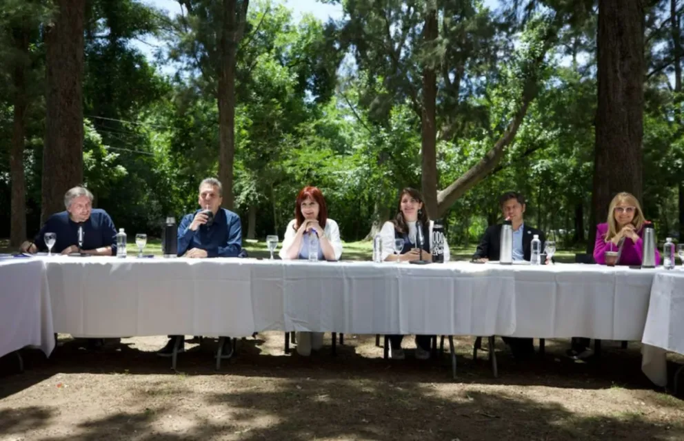 La imagen de la unidad del PJ: Máximo Kirchner se reunió con Cristina Kirchner, Axel Kicillof y Sergio Massa