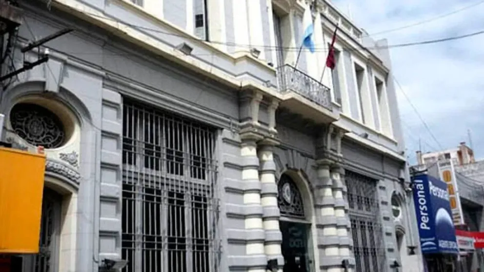 Fondo estímulo a los empleados de Rentas: el Senado aprobó los nuevos topes 