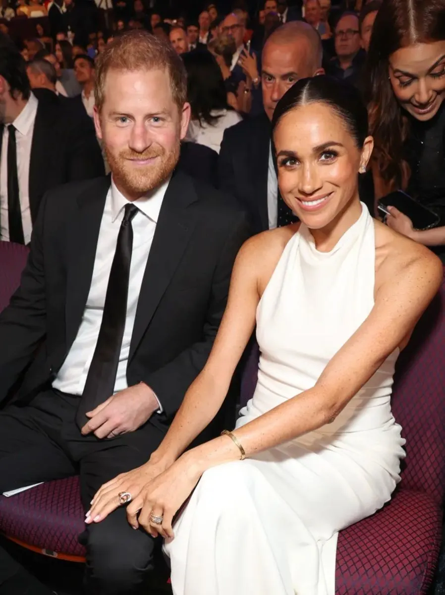 pr&iacute;ncipe Harry - Meghan Markle