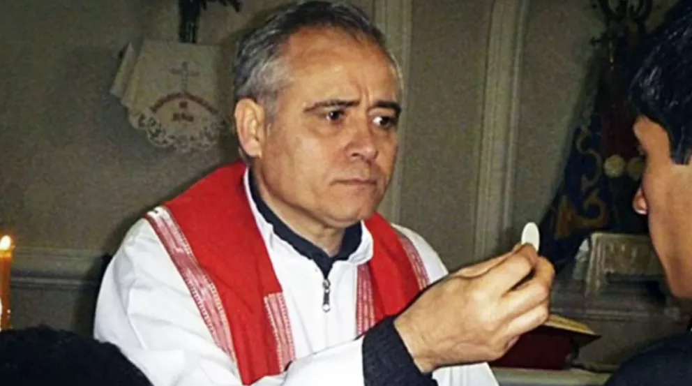 El Papa Francisco expulsó al sacerdote Justo José Ilarraz de la Iglesia por casos de abuso
