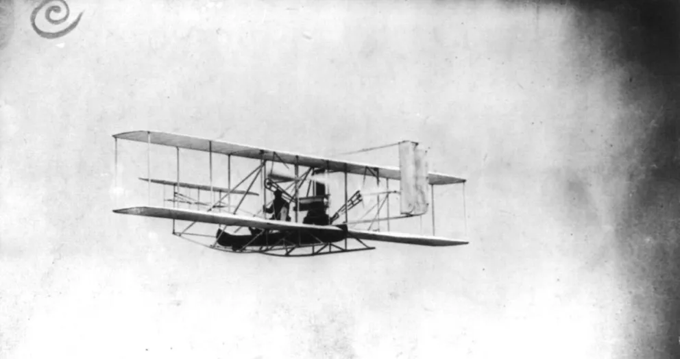 Primer vuelo de la historia