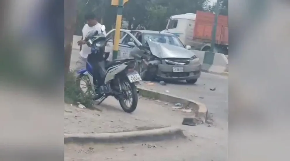 Fuerte accidente en Ruta Provincial 26: dos vehículos chocaron entre sí