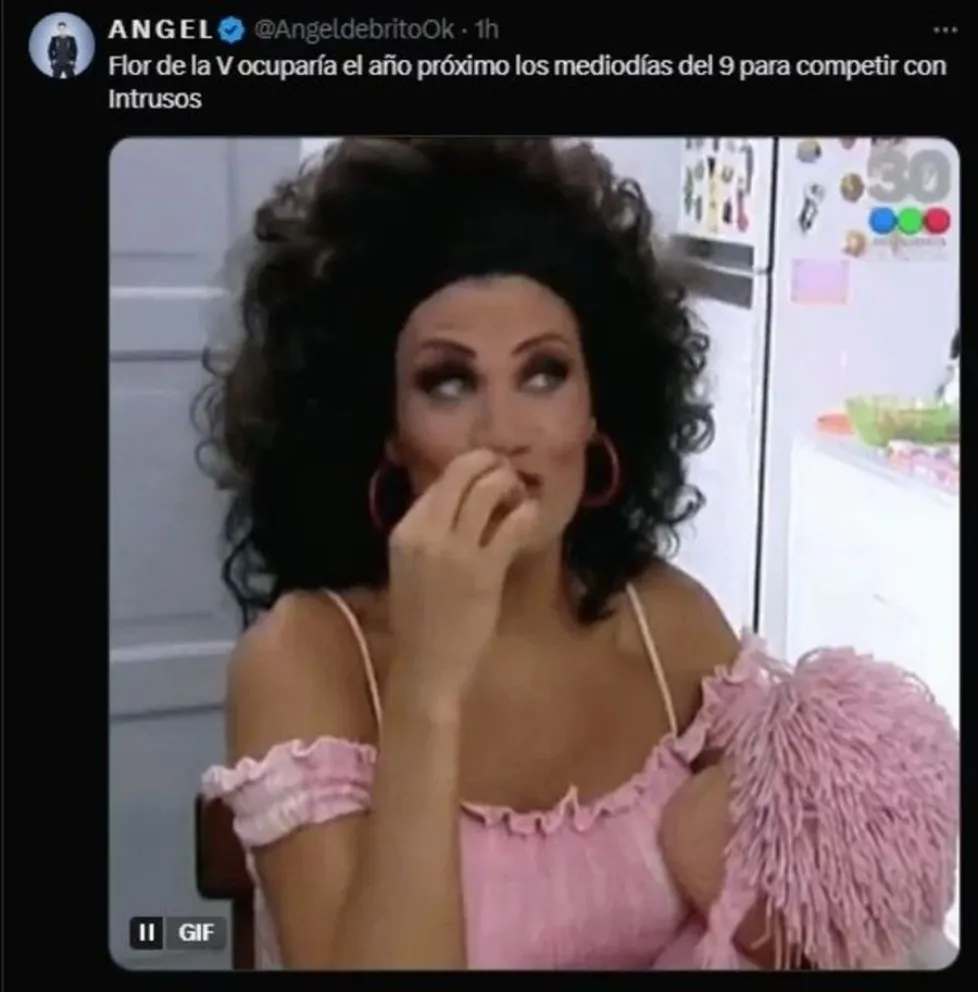 Flor de la V - &Aacute;ngel de Brito