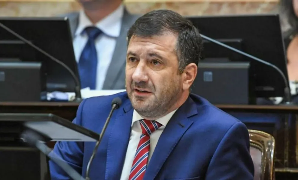 Corrupción en el Congreso: allanaron el despacho de Edgardo Kueider y otras dos oficinas en el Senado