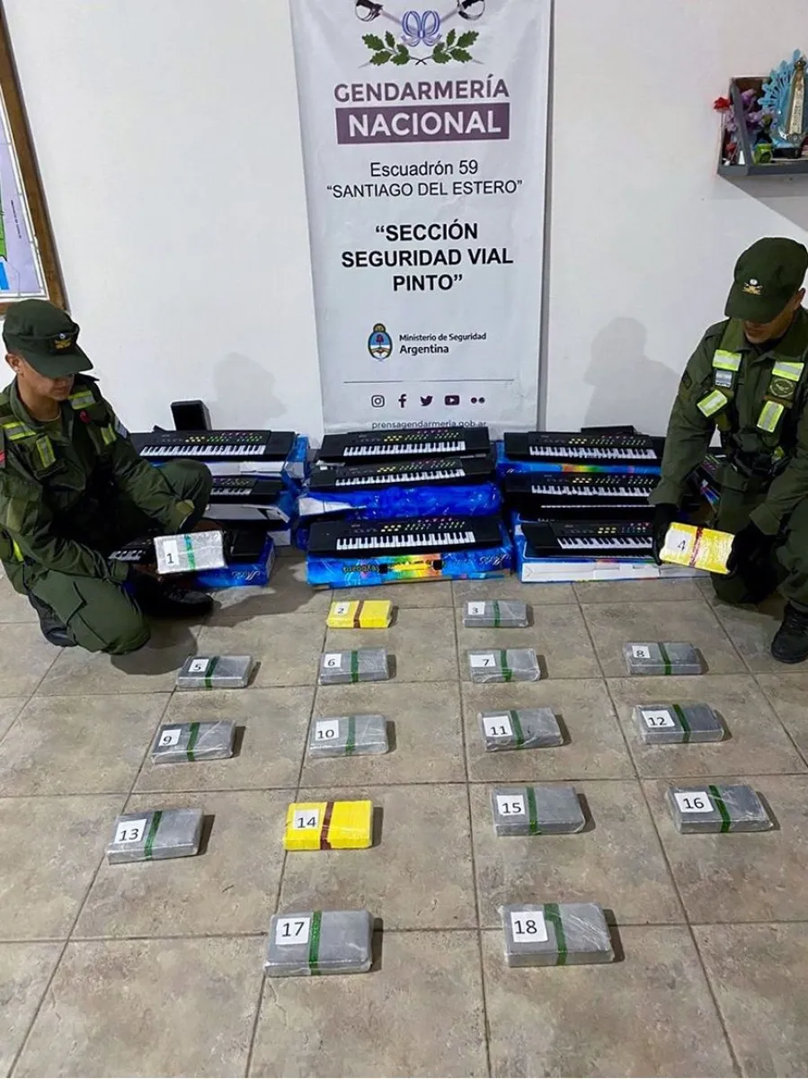 Coca&iacute;na