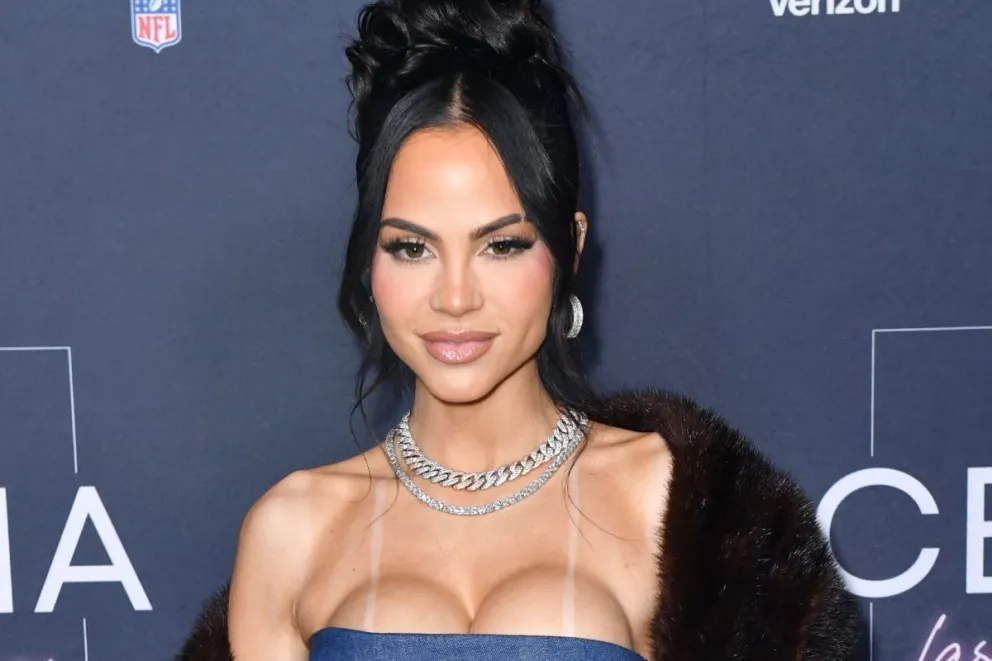 Natti Natasha Brilla en su cumpleaños a pesar de las críticas: ¡un bikinazo que inspira!