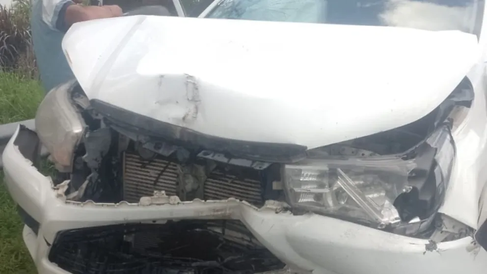 Violento accidente en Circunvalación Oeste: una camioneta quedó totalmente destruida
