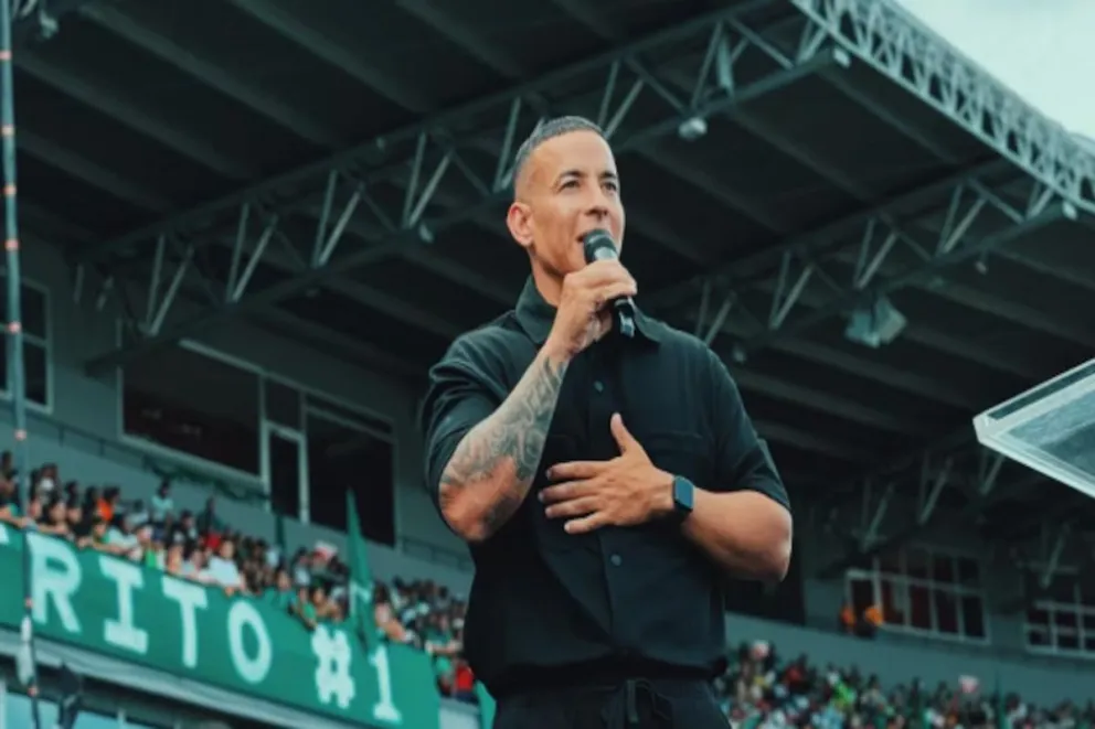Daddy Yankee: de las tarimas a la palabra de Dios: entre conflictos y renovación espiritual
