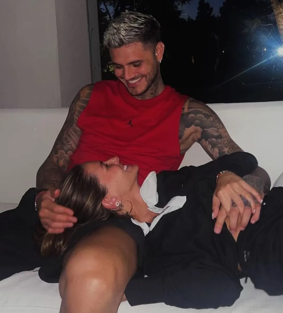 Mauro Icardi - China Su&aacute;rez
