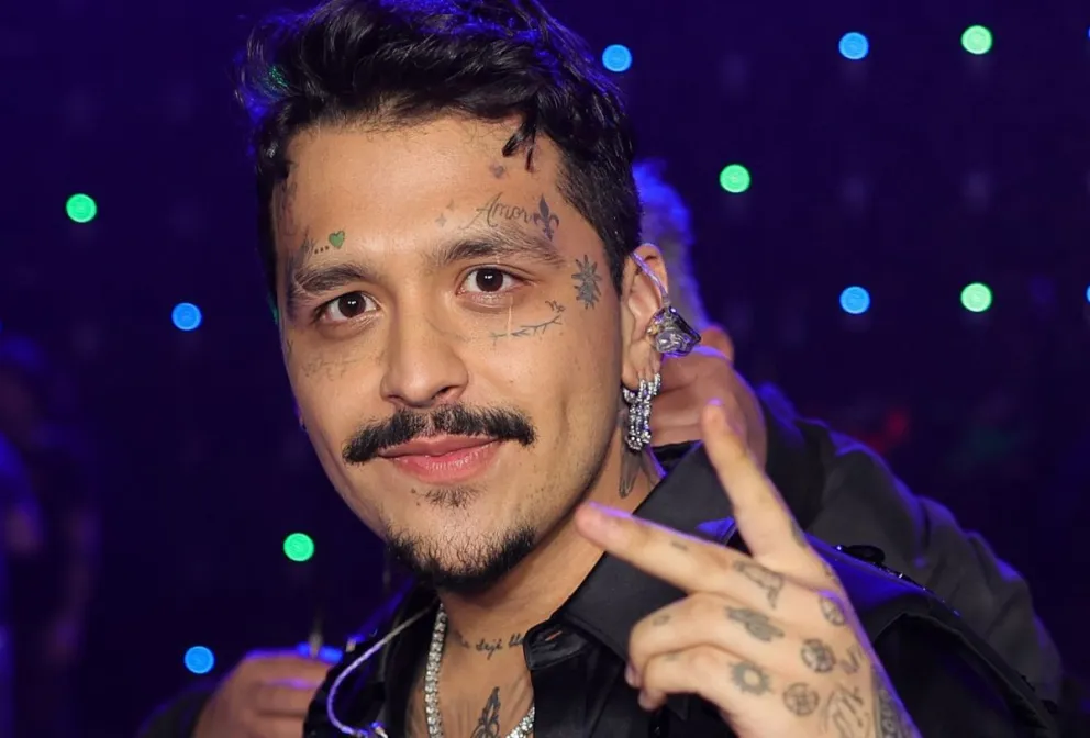 La sombra de Ángela Aguilar sobre la carrera de Christian Nodal, lo que está pasando