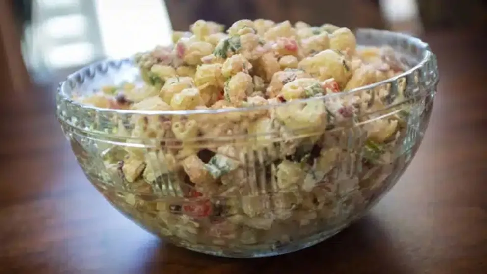 Paulina Cocina te enseña su receta de ensalada de coditos perfecta: fresca, deliciosa e ideal para el verano