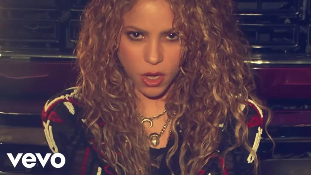 Shakira lanza un nuevo tema que promete ser el golpe final para Piqué: ¡el drama continúa!