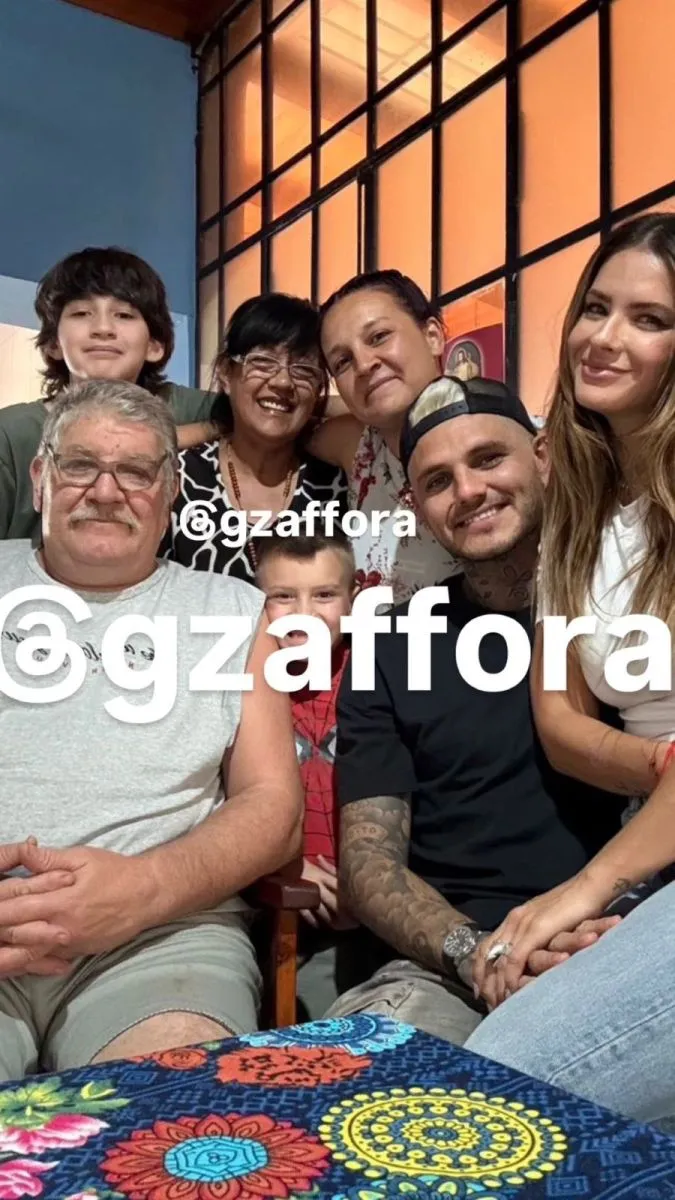 Mauro Icardi - China Su&aacute;rez 