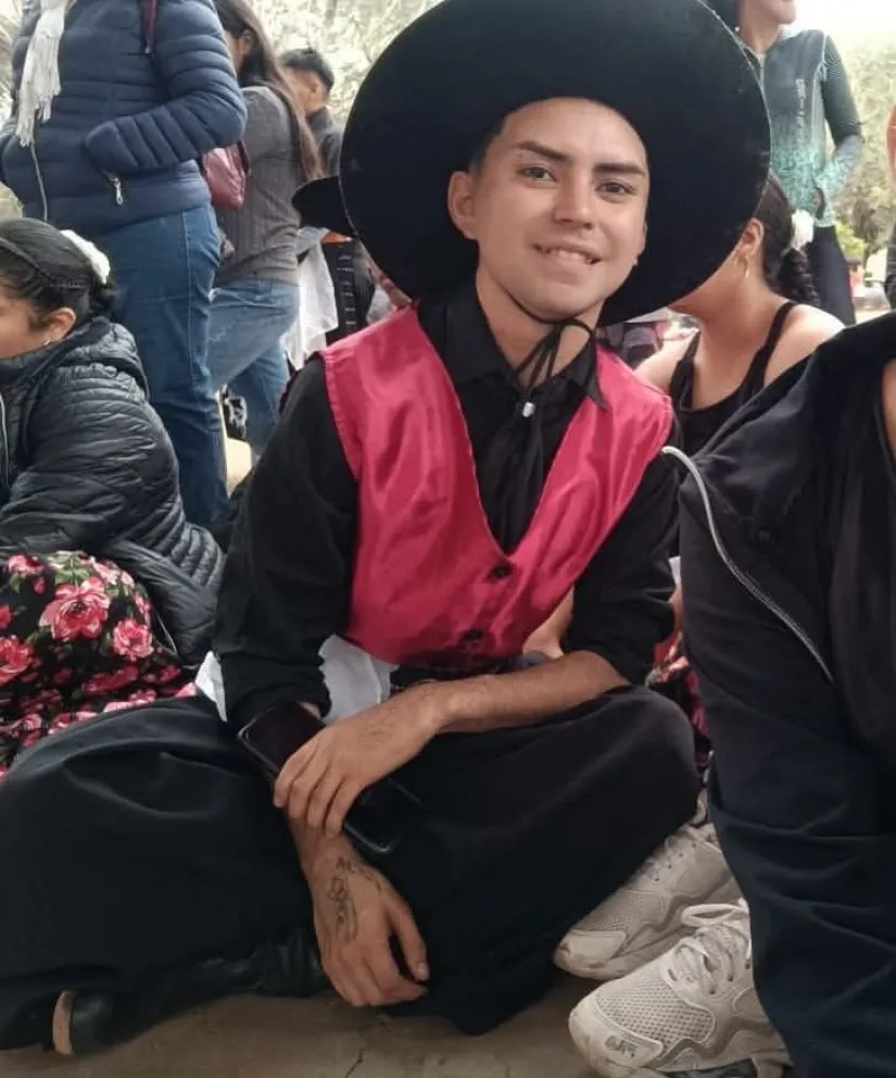 Conmoción en Embarcación: encuentran muerto a un reconocido bailarín folklórico