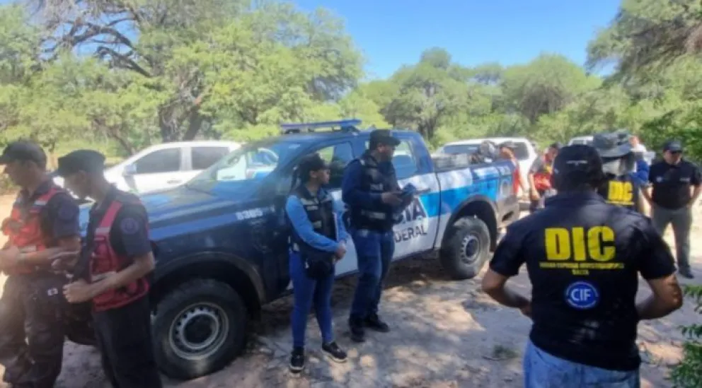 Caso Rosmery Aramayo Torres: buscan intensamente a un comisario que participaba del rastrillaje