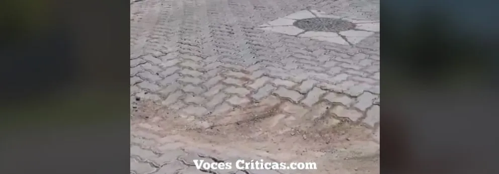 Vecinos de Grand Bourg exigen soluciones por calles destruidas por los colectivos de SAETA