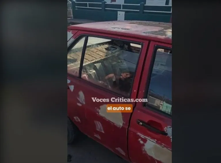 Auto abandonado