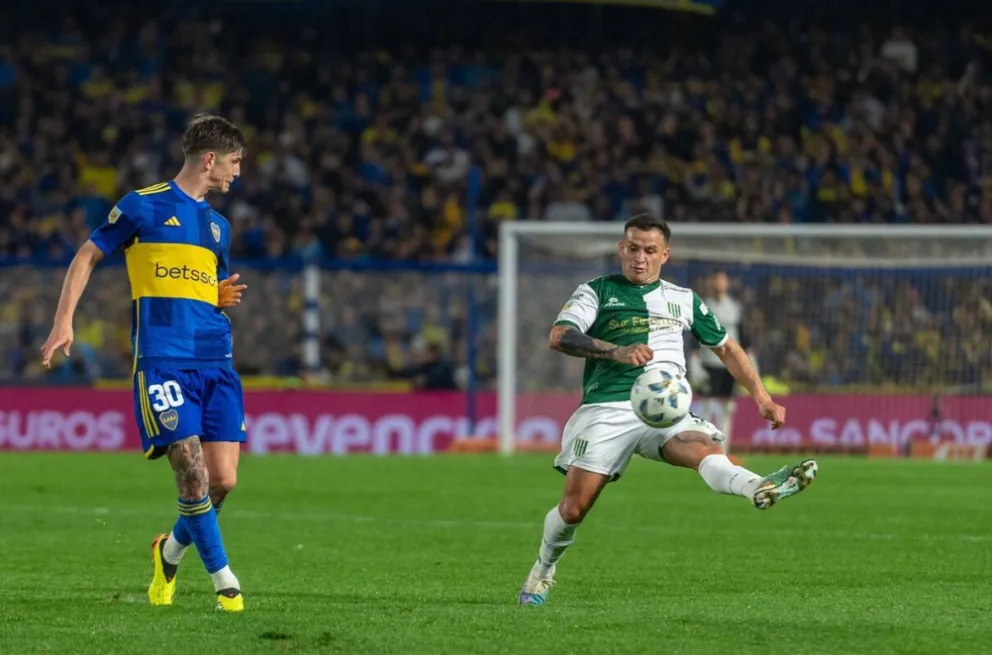 Boca visita a Banfield en el Florencio Sola: horario, posibles formaciones y TV