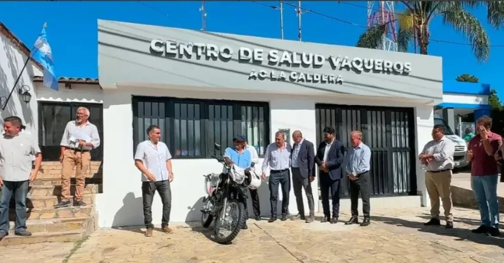 Vaqueros: Federico Mangione inauguró obras en el Centro de Salud, financiadas por fondos propios