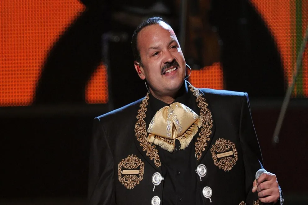 Pepe Aguilar hace el anuncio de una noticia que generó gran felicidad en toda su familia 