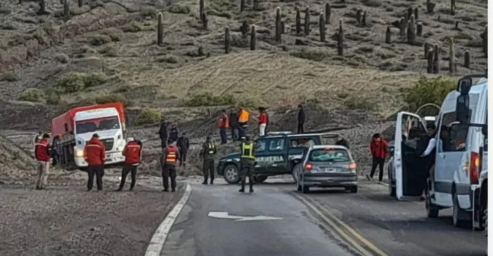Temporal en Salta: un alud dejó intransitable la Ruta Nacional 51