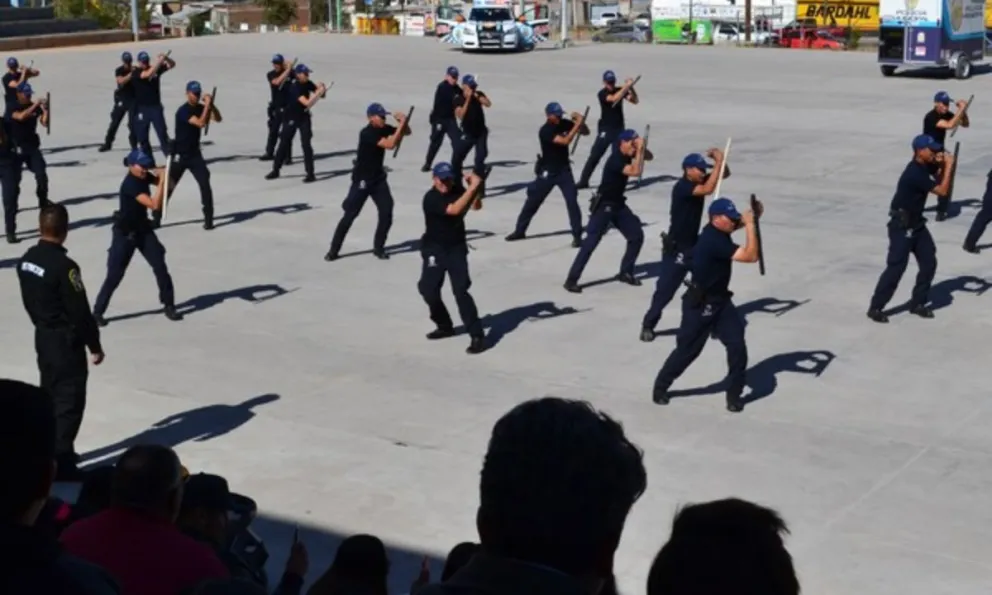 Entrenamiento y muerte: una mujer policía se descompensó durante el reclutamiento
