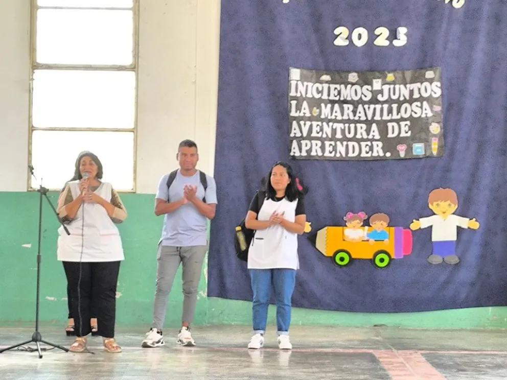 Con un emotivo acto, inició el ciclo lectivo 2025 en la Escuela Santa Teresita de General Güemes