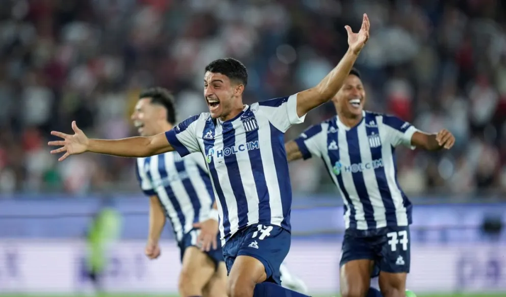 Noche negra para River Plate en Asunción: perdió por penales la final de la Supercopa ante Talleres