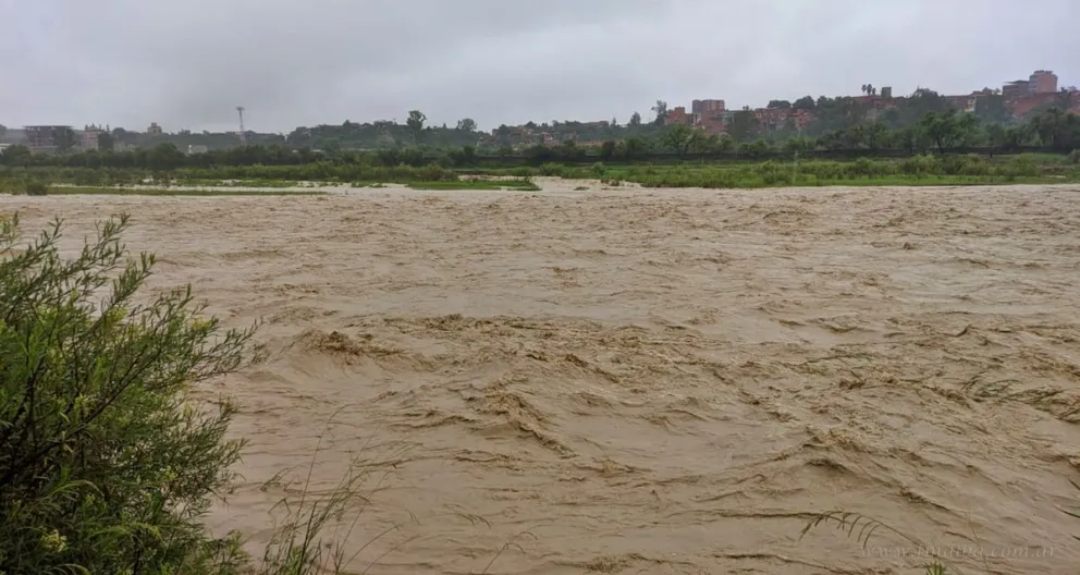 Crecida del río Pilcomayo: Misión La Paz quedó aislada y otras comunidades salteñas siguen en riesgo