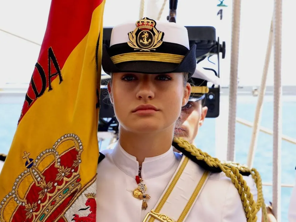 Polémica en Brasil: Los jóvenes se cansan de la princesa Leonor y su seguridad excesiva