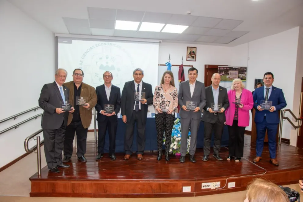 UNSa: con el apoyo de otras facultades, Económicas inauguró su propio doctorado